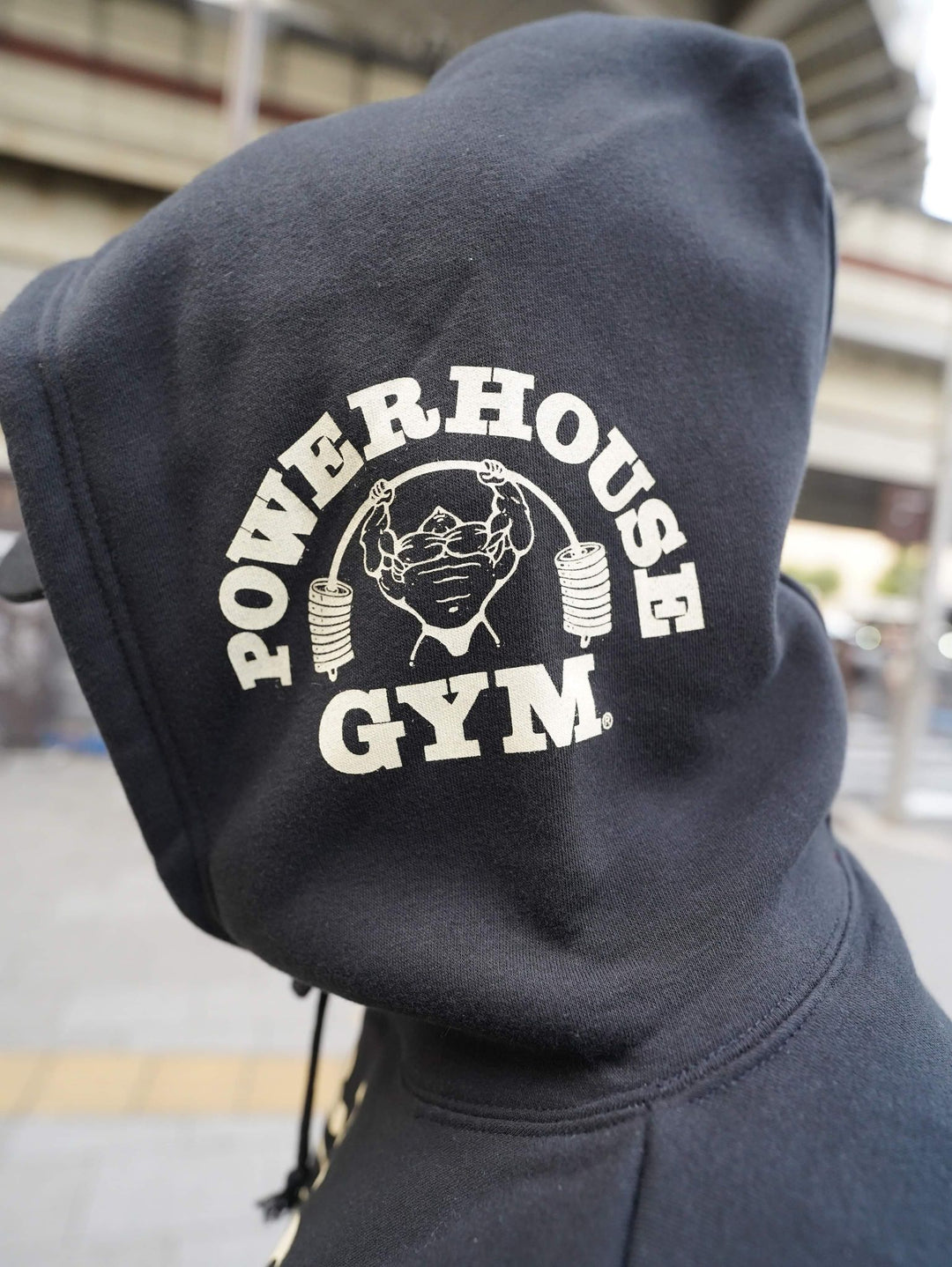 パワーハウスジム シングルロゴパーカー – Gravii -POWERHOUSE GYM ONLINE SHOP-